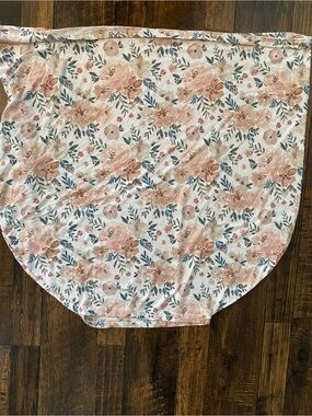 Copper Pearl Floral Blush Nursing multi purpose Cover - Pink Floral Print